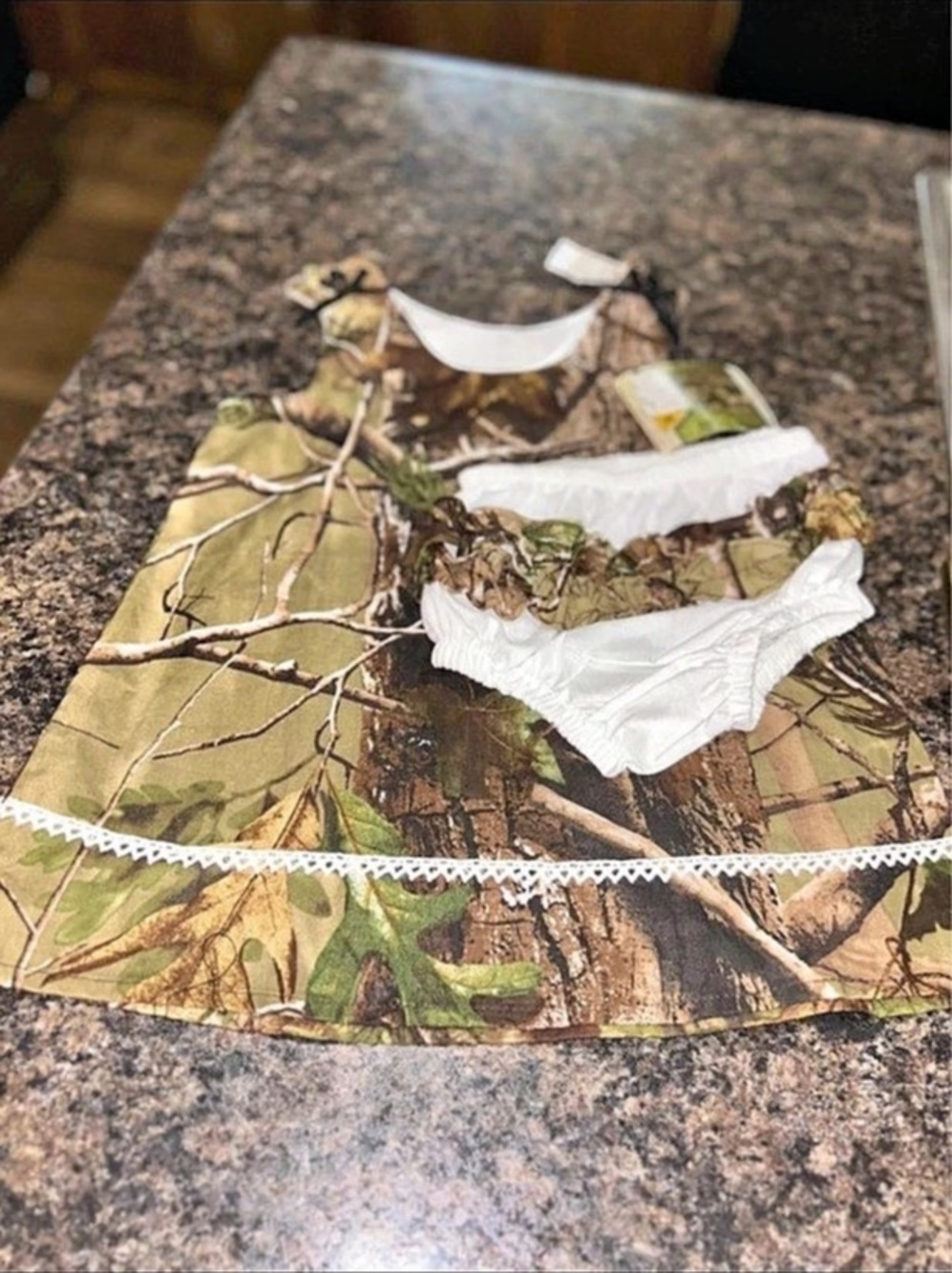 Jordan Lee Camo Ruffle Shorts Girls 2T NWT